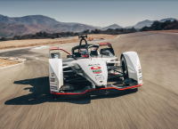 Vodafone: Στήριξη στην ομάδα Porsche της Formula E