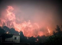 Φωτιά στην Εύβοια: Εκκενώνεται και τρίτο χωριό