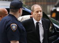 Χάρβεϊ Γουάινστιν: Αναβλήθηκε για τον Ιανουάριο η δίκη του