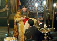Κορωνοϊός Πάτρα ιερέας: Έκανε τελετή με 30 άτομα