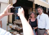 “Πάρτι” στο twitter με τον σεισμό στην Κάρπαθο και την επίσκεψη Μητσοτάκη στο νησί