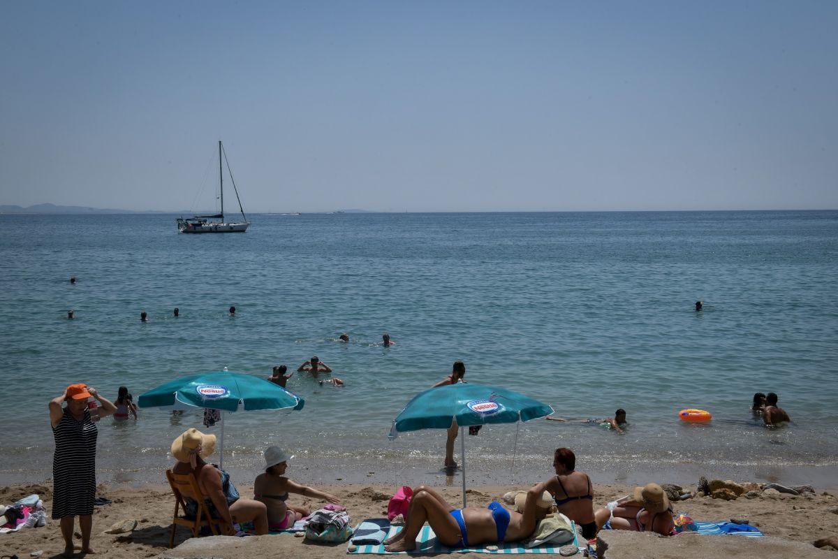 Καύσωνας στην Ελλάδα: “Καμίνι” η χώρα το Σάββατο – Οι υψηλότερες θερμοκρασίες