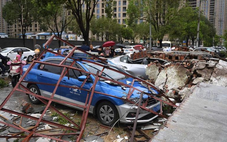 Τυφώνας Λέκιμα: Σε 28 ανήλθε ο αριθμός των νεκρών στην Κίνα (vid)