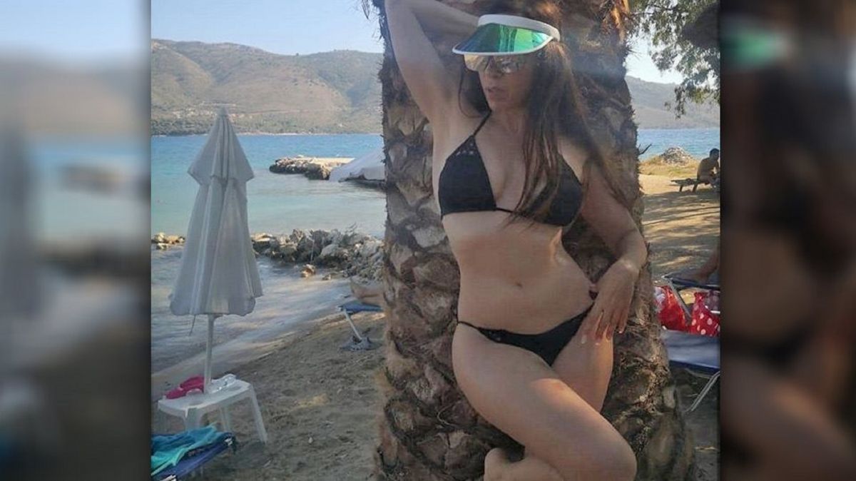Η φωτογραφία της χρόνιας: Η Μάγκυ Χαραλαμπίδου ανέβασε φωτογραφία topless