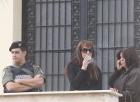 Δολοφονία Γρηγρορόπουλου: Συγκλονίζει η μητέρα του Αλέξη “Το παιδί μου σκοτώθηκε δυο φορές”