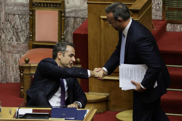 Μία απάντηση από το οικονομικό επιτελείο