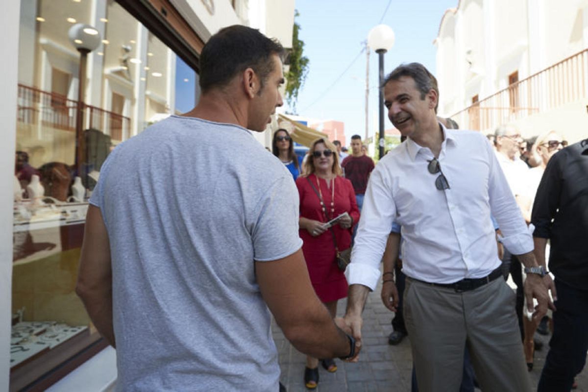 Σεισμός στην Κάρπαθο: Το σχόλιο του Μητσοτάκη που βρίσκεται στο νησί