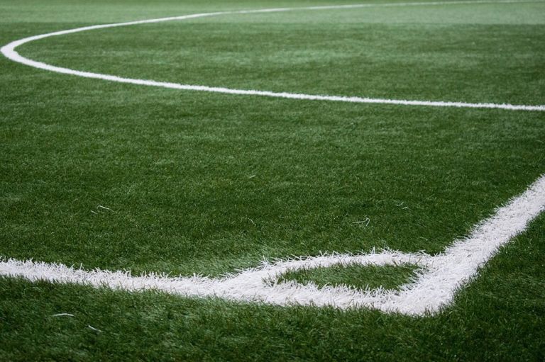 Θεσσαλονίκη: Παραλίγο τραγωδία σε ποδοσφαιρικό γήπεδο
