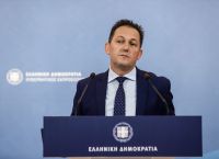 Στέλιος Πέτσας: Εντός της εβδομάδας ανοίγει η βελτιωμένη ρύθμιση των 120 δόσεων