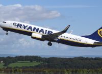 Ryanair πτήσεις: Σημαντική άνοδος των κρατήσεων από Βρετανούς και Ιρλανδούς για διακοπές στην Ελλάδα Ryanair πτήσεις: Σημαντική άνοδος των κρατήσεων από Βρετανούς και Ιρλανδούς για διακοπές στην Ελλάδα