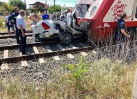 Θεσσαλονίκη: Τραγωδία με νεκρή έγκυο γυναίκα μετά από σύγκρουση τρένου με ΙΧ