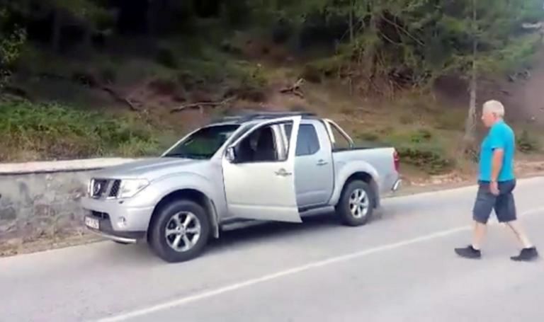 Viral: Αυτοκίνητο κινείται μόνο του στην ανηφόρα [vid]