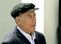 Ο Θανάσης Βέγγος νέος με πλούσιο μαλλί – Φωτογραφία ντοκουμέντο Ο Θανάσης Βέγγος νέος με πλούσιο μαλλί – Φωτογραφία ντοκουμέντο