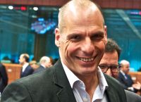 Γιάνης Βαρουφάκης: “Νομπελίστες μου έχουν δώσει συγχαρητήρια”