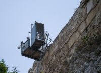 Ακρόπολη: Έκλεισε το αναβατόριο λόγω των ισχυρών ανέμων
