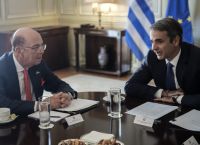 Οι αμερικανικές επενδύσεις στο επίκεντρο της συνάντησης Κυριάκου Μητσοτάκη – Γουίλμπουρ Ρος