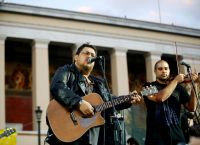 Λαυρέντης Μαχαιρίτσας: Το μήνυμα της οικογένειάς του στο facebook – Ακυρώθηκε η συναυλία στο Ηρώδειο