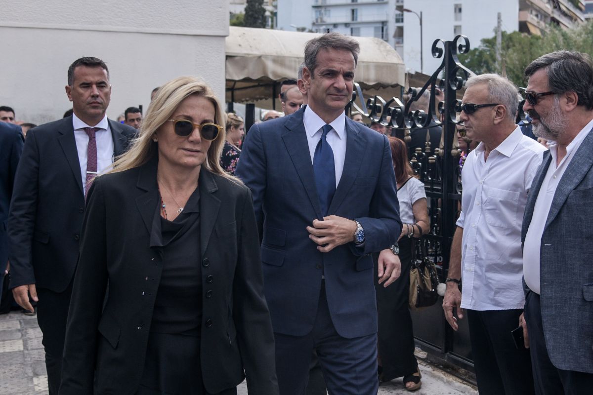 Λαυρέντης Μαχαιρίτσας: Στη γειτονιά των αγγέλων