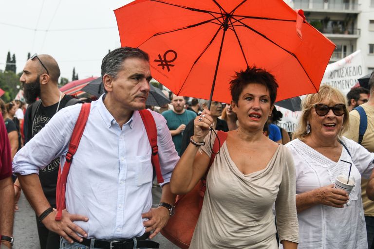 ΑΔΕΔΥ κατά Ευκλείδη Τσακαλώτου για την παρουσία του στην πορεία της Τρίτης