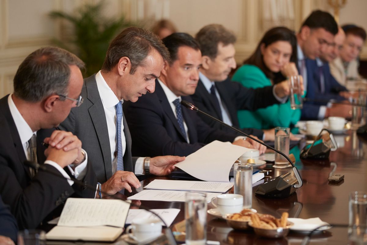 Άμεσα μέτρα για το μεταναστευτικό από την κυβέρνηση μετά την τραγωδία στη Μόρια