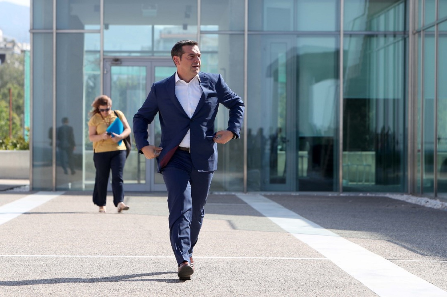 Αλέξης Τσίπρας: Η ατάκα για το φόρεμα της Νοτοπούλου και το αστείο για το Μετρό (vid)