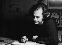 Αλέξης Ακριθάκης: Στον “λαβύρινθο” ενός εκρηκτικού καλλιτέχνη