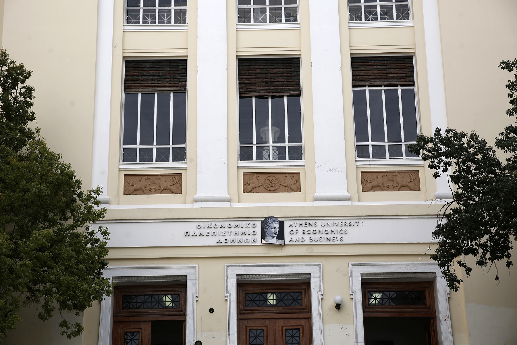 ΑΣΟΕΕ: Καμπανάκι κινδύνου από τη Σύγκλητο – Το Πανεπιστήμιο ορμητήριο για συγκρούσεις με την αστυνομία