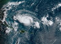 Μπαχάμες: Στην κατηγορία 5 ο κυκλώνας Ντόριαν – Σε επιφυλακή οι κάτοικοι των νησιών Μπαχάμες: Στην κατηγορία 5 ο κυκλώνας Ντόριαν – Σε επιφυλακή οι κάτοικοι των νησιών