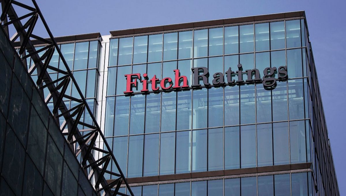 Fitch: Το σχέδιο “Ηρακλής” είναι θετικό για το αξιόχρεο των τραπεζών