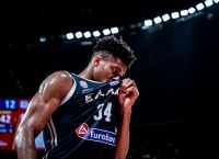 Αντετοκούμπο: «Να γίνω MVP δεν είναι το κύριο μέλημά μου – Στόχος μου το πρωτάθλημα» Αντετοκούμπο: «Να γίνω MVP δεν είναι το κύριο μέλημά μου – Στόχος μου το πρωτάθλημα»