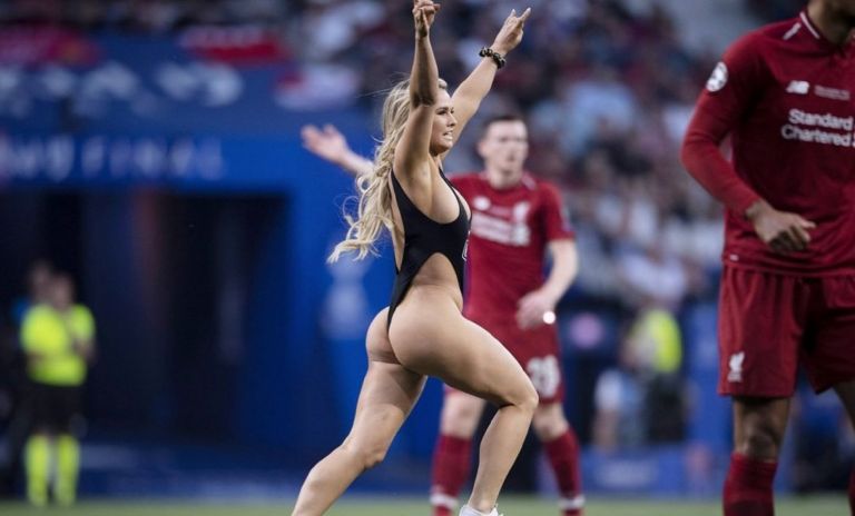 Kinsey Wolanski: Η εισβολέας του τελικού του Champions League σε νέες περιπέτειες (vid)