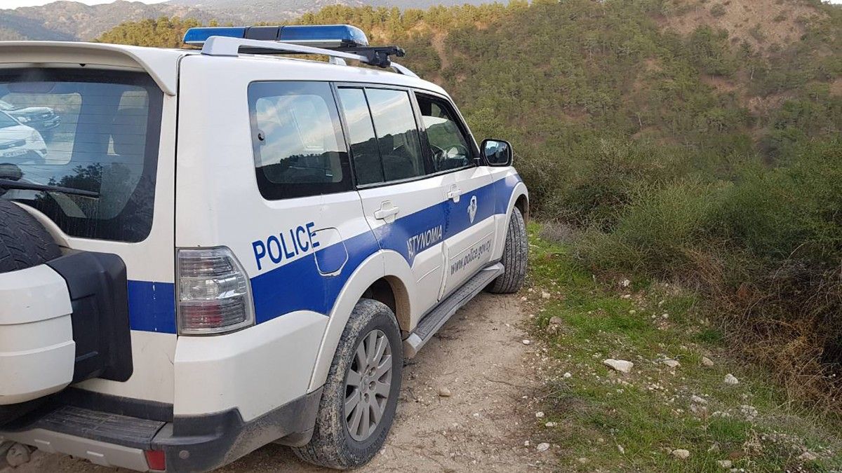 Κόρινθος πυροβολισμοί: Μεγάλη αστυνομική επιχείρηση για τη σύλληψη τριών κακοποιών