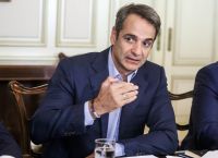 Ο πρωθυπουργός μίλησε για τον αντικαπνιστικό νόμο αλλά όχι για τα ελληνοτουρκικά