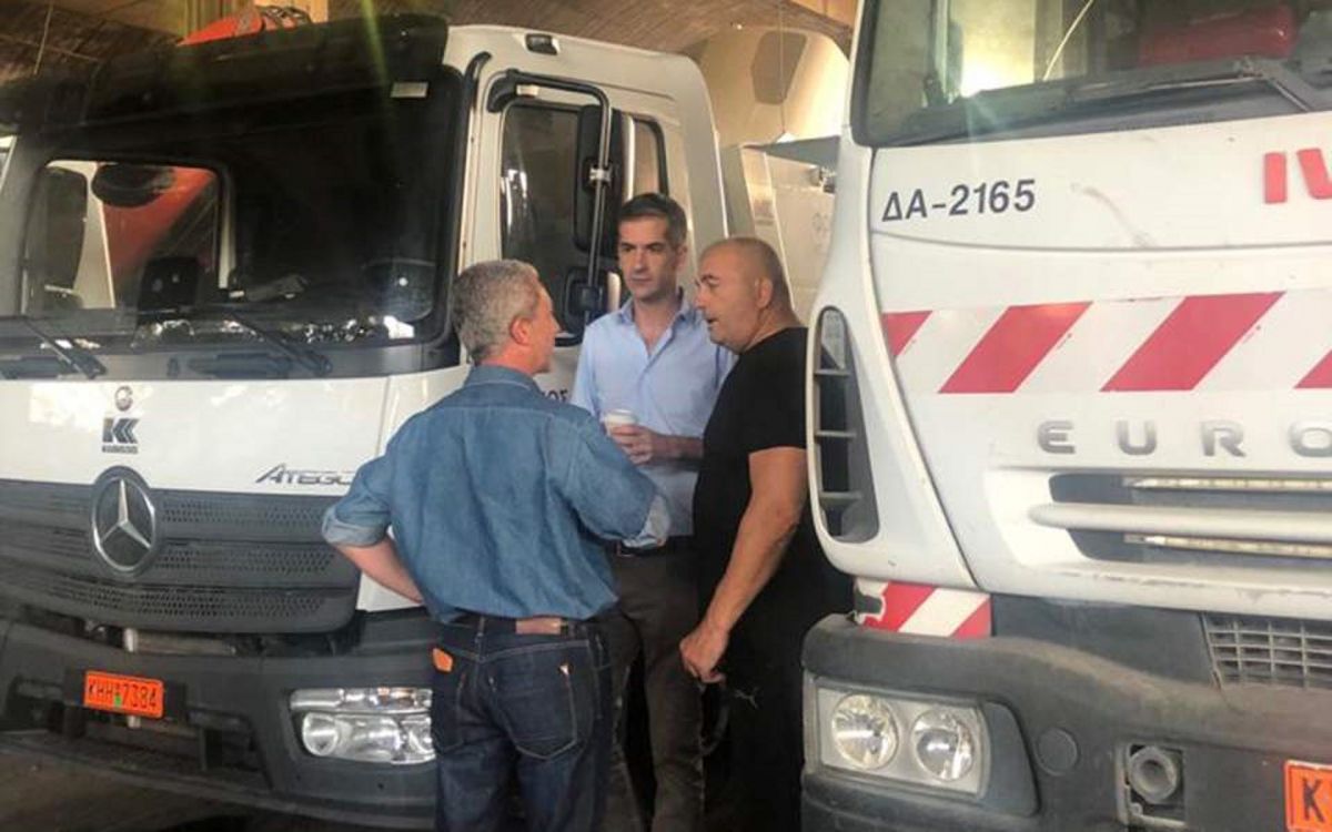 Κώστας Μπακογιάννης: Επίσκεψη στη Διεύθυνση Καθαριότητας του δήμου Αθηναίων