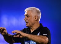 Αντώνης Νικοπολίδης: Ψάχνει μάνατζερ Αντώνης Νικοπολίδης: Ψάχνει μάνατζερ