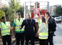 Παράνομες πινακίδες: Ξεκίνησε η αφαίρεση τους από τις κεντρικές λεωφόρους