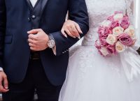 Έλληνας βουλευτής ντύνεται γαμπρός ανήμερα του Αγίου Βαλεντίνου – Ποια είναι η αγαπημένη του Έλληνας βουλευτής ντύνεται γαμπρός ανήμερα του Αγίου Βαλεντίνου – Ποια είναι η αγαπημένη του