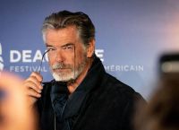 Πιρς Μπρόσναν: Επαινεί τη νεαρή ακτιβίστρια Γκρέτα Τούνμπεργκ