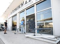 Μεταμόρφωση: Νέα «χτυπήματα» με εισβολή σε καταστήματα με αυτοκίνητο Μεταμόρφωση: Νέα «χτυπήματα» με εισβολή σε καταστήματα με αυτοκίνητο