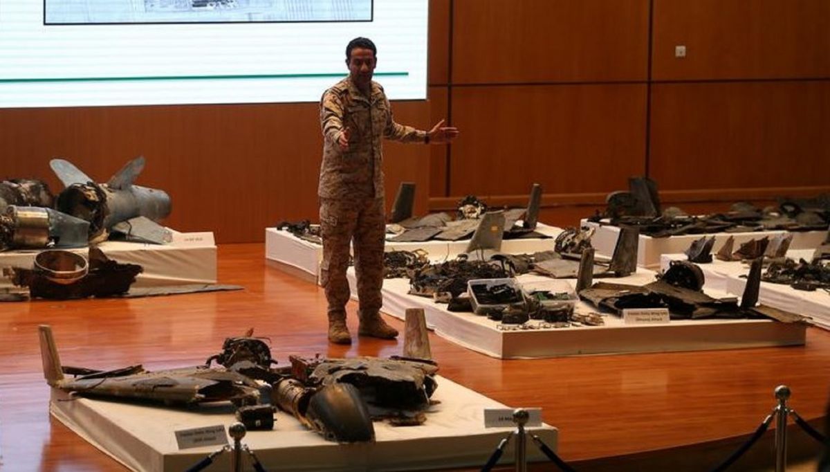 Σαουδική Αραβία: Συντρίμμια ιρανικών πυραύλων παρουσίασαν οι αρχές, ως απόδειξη της ιρανικής επιθετικότητας