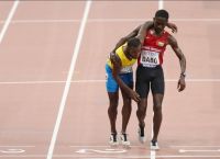 Παγκόσμιο Πρωτάθλημα Στίβου 2019: Συγκίνηση για τους δύο αθλητές που τερμάτισαν αγκαλιασμένοι (vid)