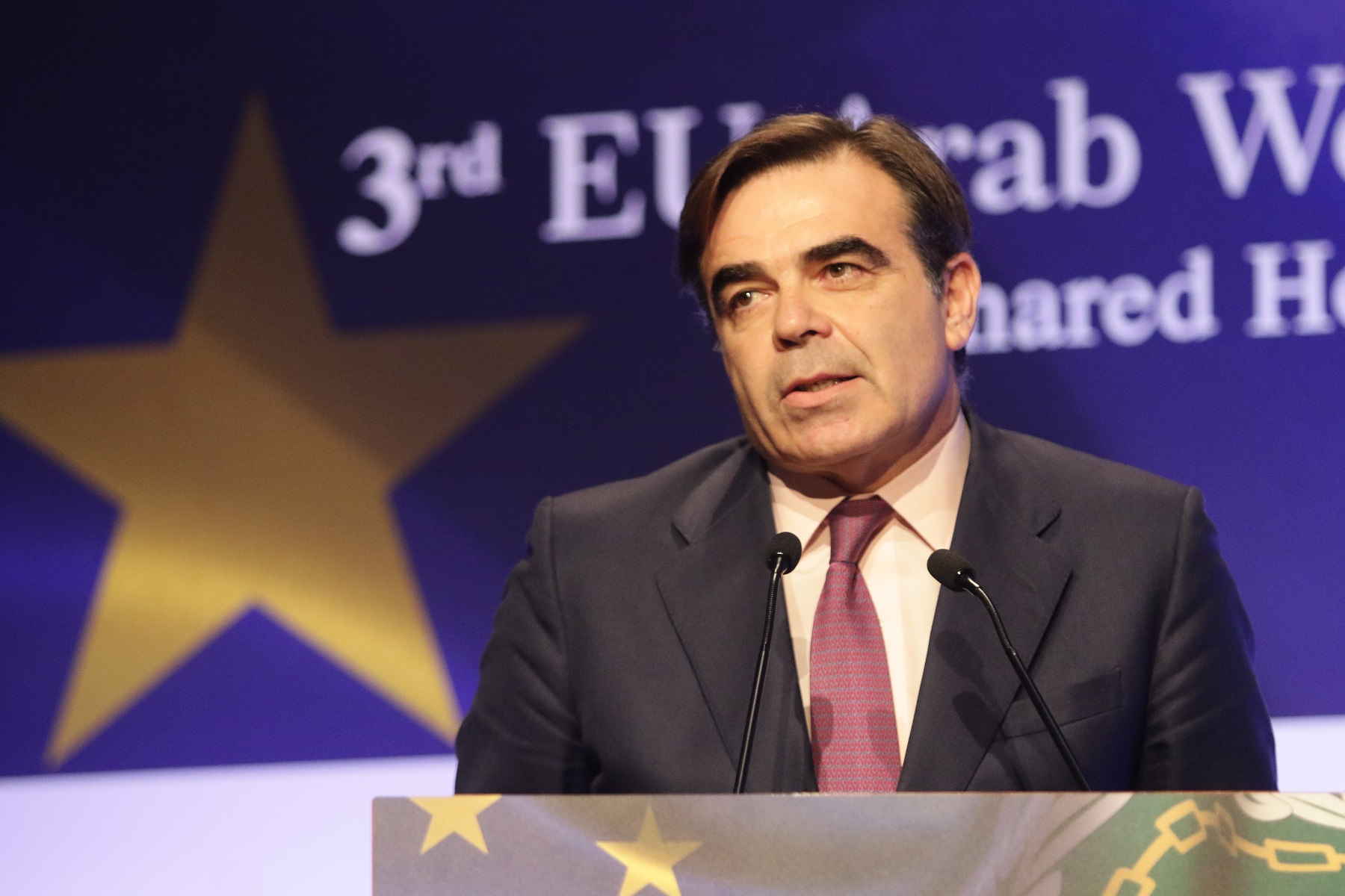Σχοινάς κορωνοϊός: Θετικός στον ιό ο αντιπρόεδρος της Κομισιόν