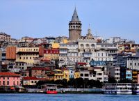 Σεισμός στην Κωνσταντινούπολη: Ουρανοξύστης κουνιέται σαν παιδική κούνια (vid)