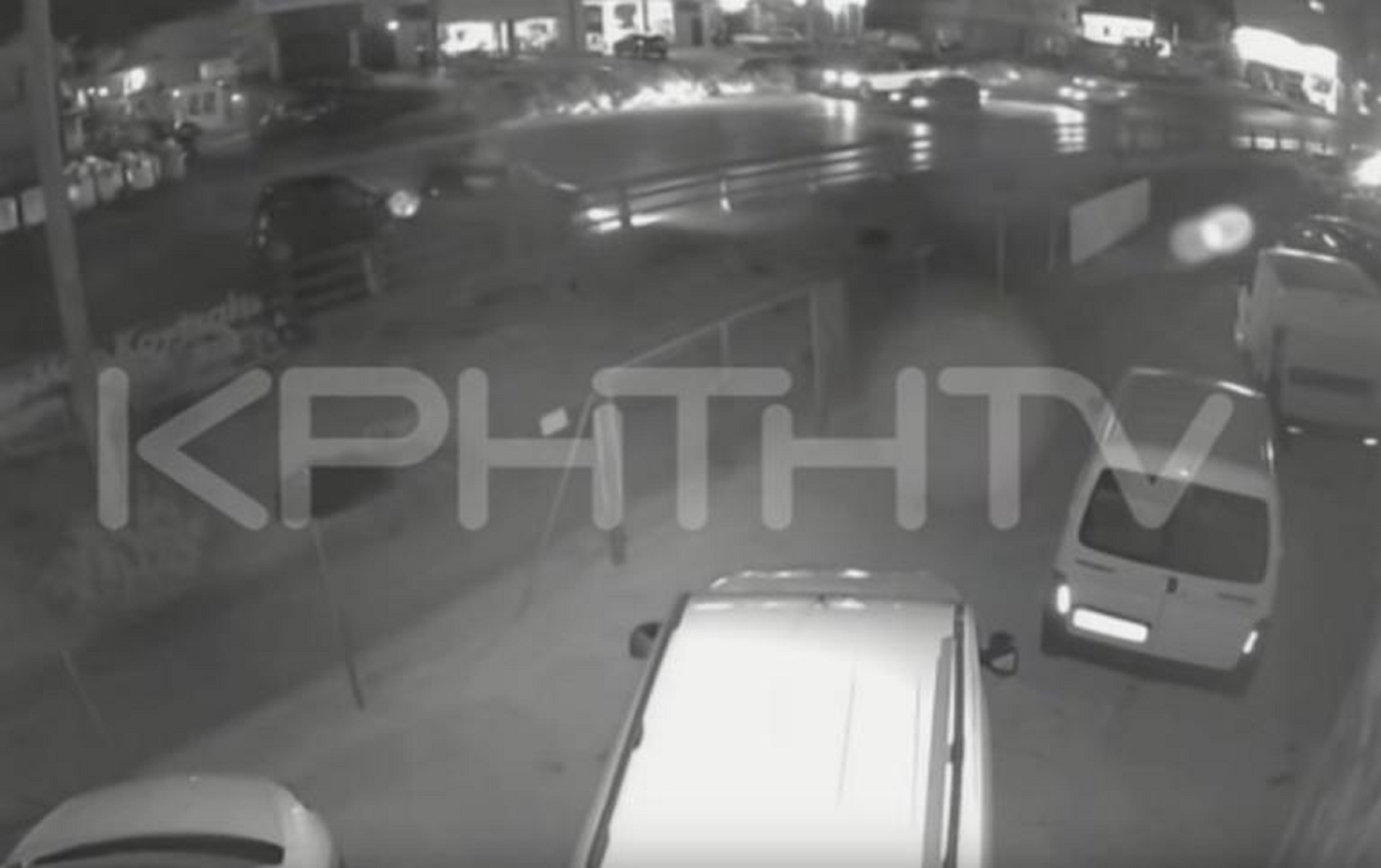 Τροχαίο Ηράκλειο: Σοκαριστικό βίντεο από τη θανατηφόρα σύγκρουση μηχανής με ΙΧ