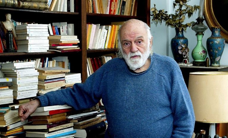 Νάνος Βαλαωρίτης: Έφυγε από τη ζωή ο καταξιωμένος ποιητής