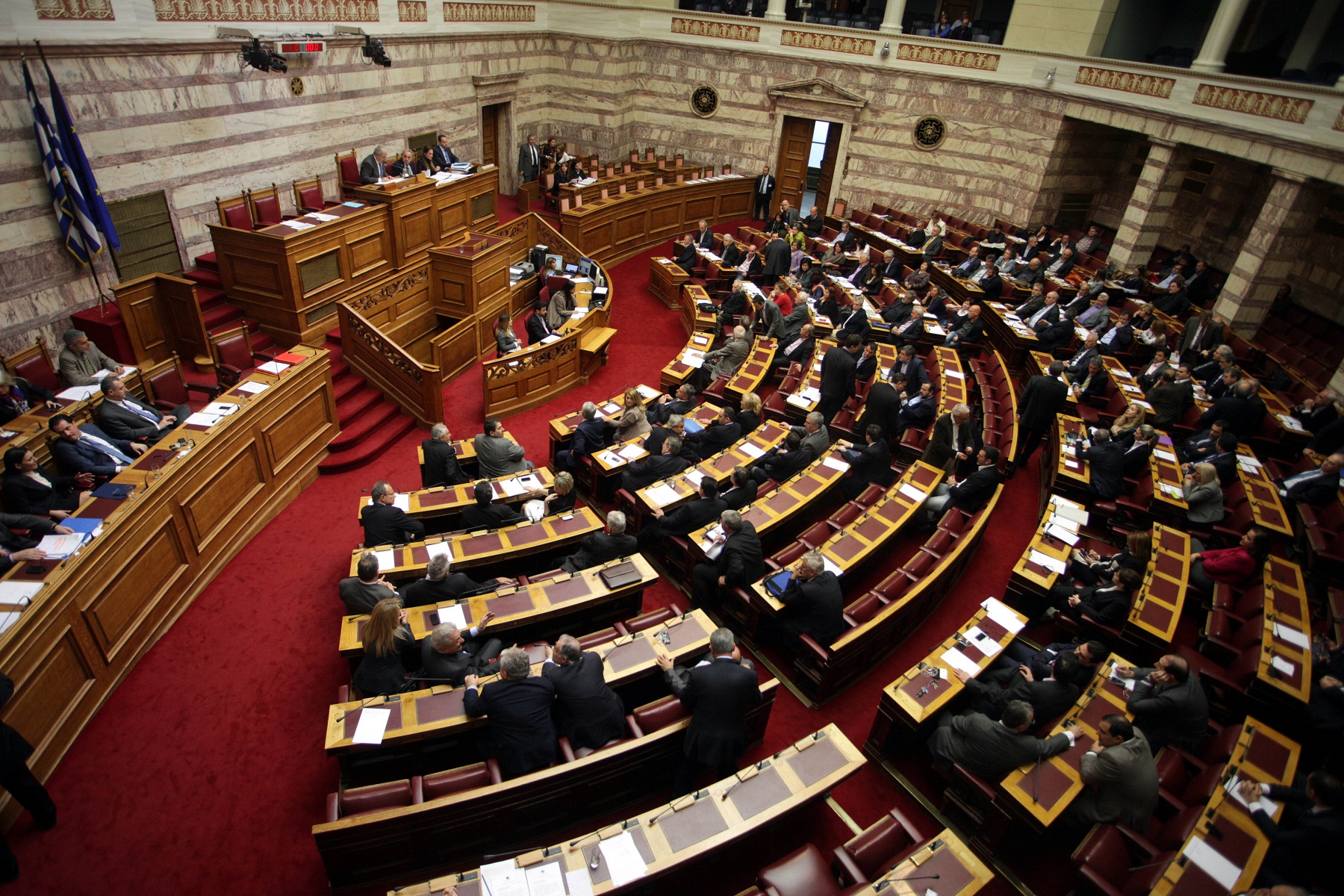 Πέρασε από τη Βουλή το νέο φορολογικό νομοσχέδιο