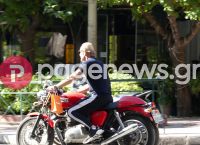 Πέτρος Κωστόπουλος: Με πανάκριβη μηχανή στο κέντρο της Αθήνας Πέτρος Κωστόπουλος: Με πανάκριβη μηχανή στο κέντρο της Αθήνας