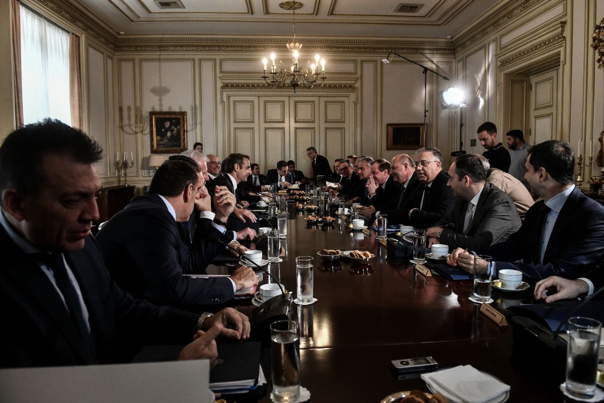 Υπουργικό Συμβούλιο: Οι αποφάσεις για ψήφο των αποδήμων, τη ΔΕΗ και την αθλητική βία