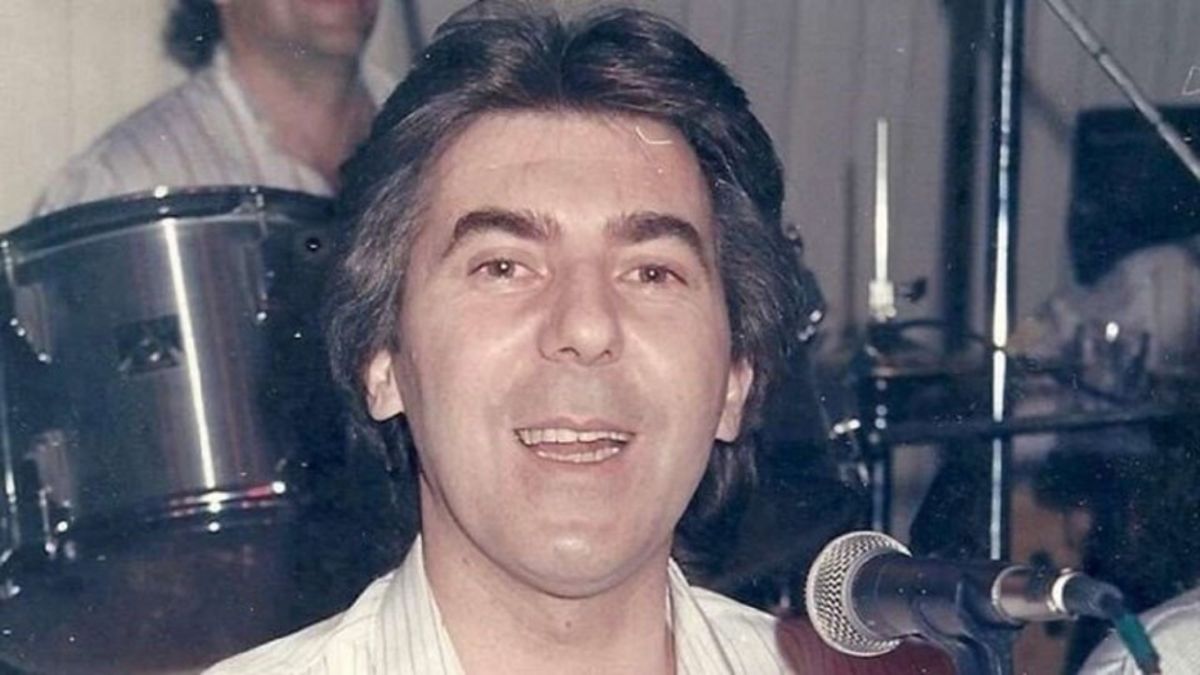 Χρήστος Κανελλόπουλος: Δύσκολες ώρες για τον τραγουδιστή της «Αθηναϊκής Κομπανίας»