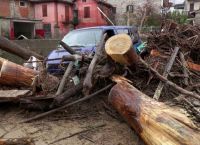 Ιταλία: Ισχυρές καταιγίδες πλήττουν το βόρειο τμήμα – Ένας νεκρός, κατέρρευσε γέφυρα